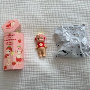 Sonny Angel Strawberry Love Mini Figure - Monkey